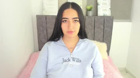 zoe_jones7 online show from 02-19-25, 06:55