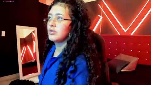 Snapshot of zoe_lara_34 chatting on 07-05-26, 03:56 zoe online show from 07-05-26, 03:56