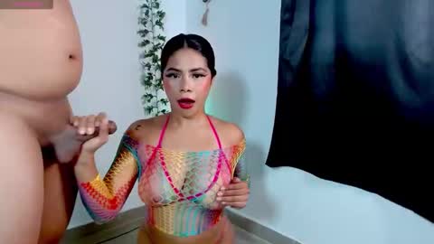 Snapshot of zoe_latin4 chatting on 05-21-26, 12:17 zoe_latin4 online show from 05-21-26, 12:17