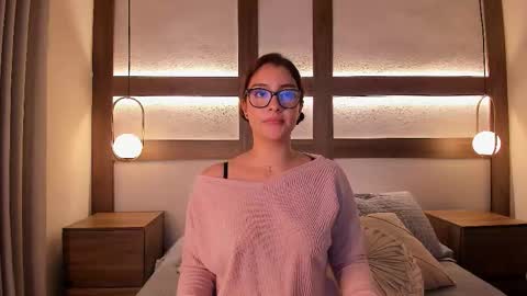 Snapshot of zoe_mhendez chatting on 11-20-25, 03:07 zoe_mhendez online show from 11-20-25, 03:07