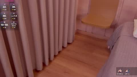 Snapshot of zoe_mhendez chatting on 11-27-25, 04:14 zoe_mhendez online show from 11-27-25, 04:14