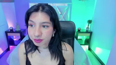 zoe_moreau online show from 03-24-26, 07:30