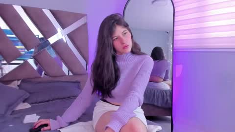 Snapshot of zoe_olsen__ chatting on 02-18-25, 07:09 Zoe Olsen online show from 02-18-25, 07:09