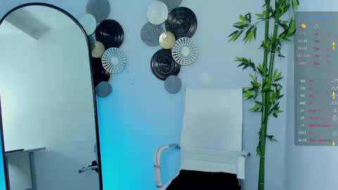 Snapshot of zoe_olsen__ chatting on 10-08-25, 08:50 Zoe Olsen online show from 10-08-25, 08:50