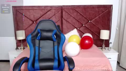 zoe_sweet050 online show from 11-17-25, 03:18