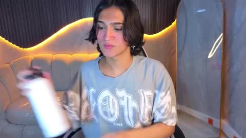 Zoe online show from 03-04-26, 08:26