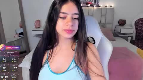 Snapshot of zoe_turnner_18 chatting on 09-13-25, 11:32 Zoe online show from 09-13-25, 11:32