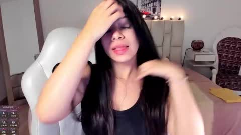 Snapshot of zoe_turnner_18 chatting on 09-22-25, 11:34 Zoe online show from 09-22-25, 11:34