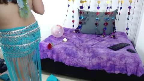 Carolina online show from 02-18-25, 05:42