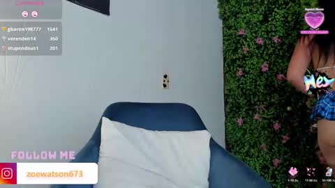 Zoe online show from 02-09-25, 06:33