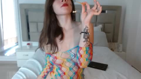 ZOE online show from 01-22-25, 02:14