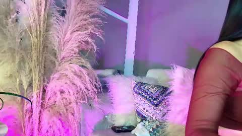 Snapshot of zoee_8 chatting on 07-11-26, 10:44 ZOE online show from 07-11-26, 10:44