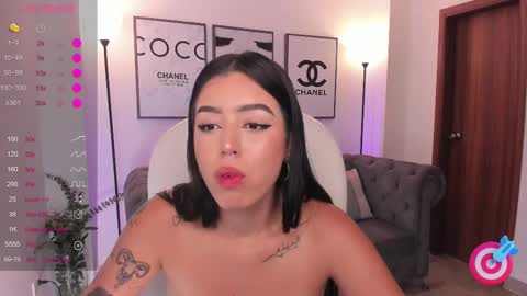 Snapshot of zoee_jackson chatting on 03-01-25, 09:48 zoee jackson online show from 03-01-25, 09:48