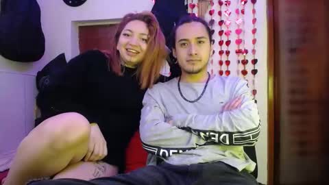 Snapshot of zoee_jhonnyy chatting on 02-20-25, 07:45 zoee jhonnyy online show from 02-20-25, 07:45