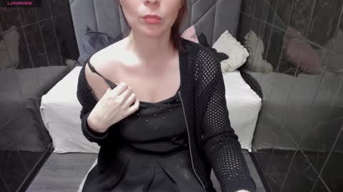 Snapshot of zoeeast chatting on 02-08-25, 05:39 Zoe online show from 02-08-25, 05:39