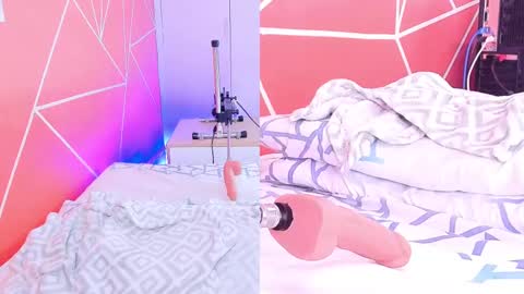    online show from 03-03-25, 02:04