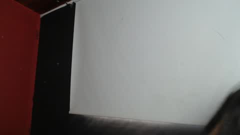 Laura  online show from 01-16-25, 02:30