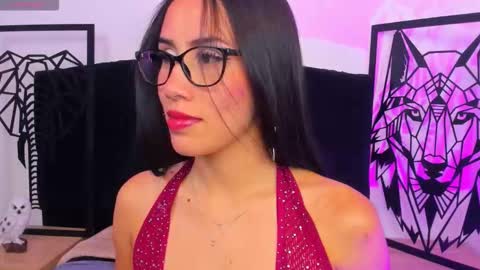 Laura  online show from 03-17-26, 04:06