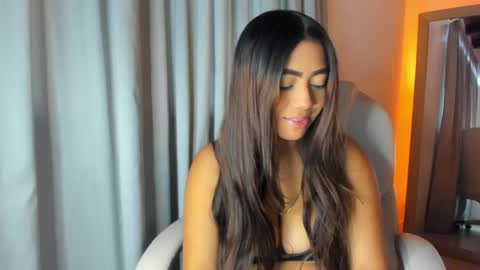zoei_moon online show from 04-14-26, 06:58