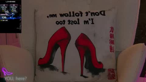 ZoeMesmerize online show from 12-15-25, 01:37