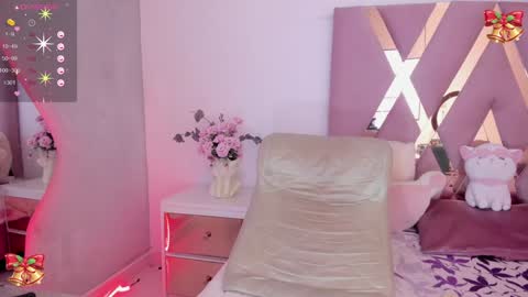 Snapshot of zoemina__ chatting on 12-18-24, 04:06 Antonella Kim online show from 12-18-24, 04:06