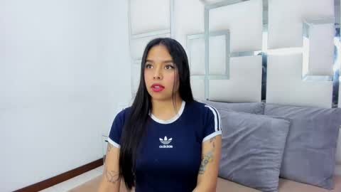 ZoeSwam online show from 03-07-25, 10:45