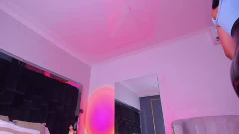 zoevidal_ online show from 02-14-25, 02:54