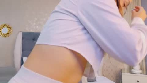 ZoeWilliis online show from 05-29-26, 11:41
