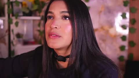 Snapshot of zoey_fox_ chatting on 06-19-26, 03:00 zoey fox online show from 06-19-26, 03:00