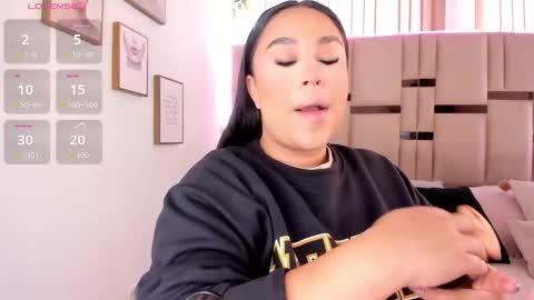 Snapshot of zoey_thommpson chatting on 11-26-25, 07:48 zoey thommpson online show from 11-26-25, 07:48