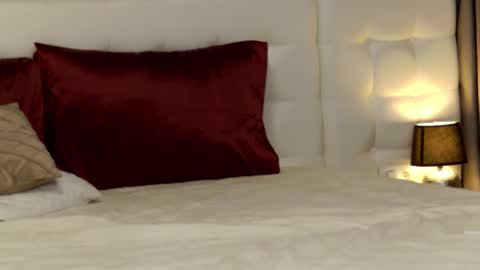 Zoey online show from 02-21-25, 09:00