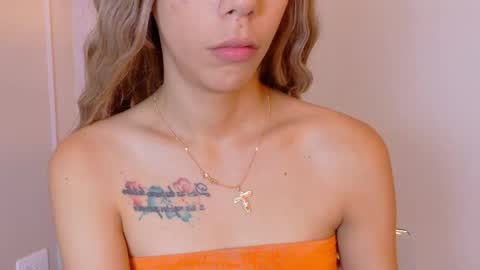 Zoey online show from 05-16-26, 12:15