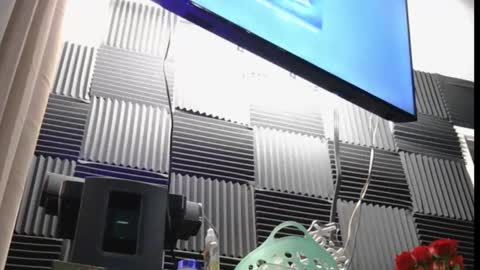 Zoey Portland online show from 09-13-25, 12:10