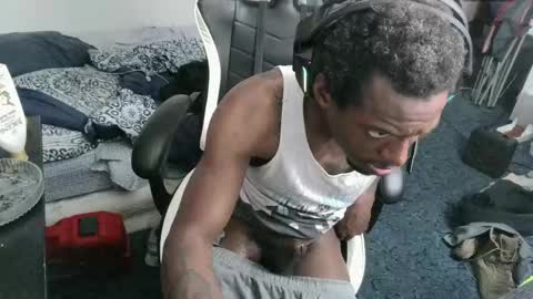 zoneingout online show from 03-06-26, 05:48