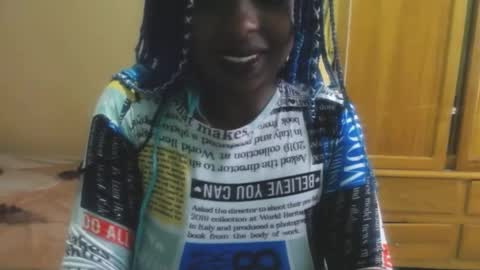 Zooe online show from 01-29-25, 07:32