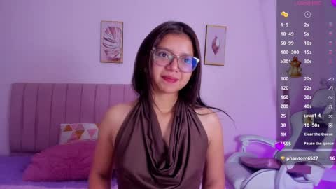 Zoe online show from 04-02-26, 12:03