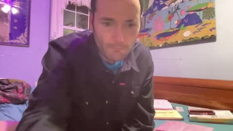 Snapshot of zorakload chatting on 11-15-25, 01:14 Jesse online show from 11-15-25, 01:14