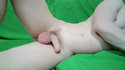 Snapshot of zordzken chatting on 12-17-24, 03:50 Zordy online show from 12-17-24, 03:50