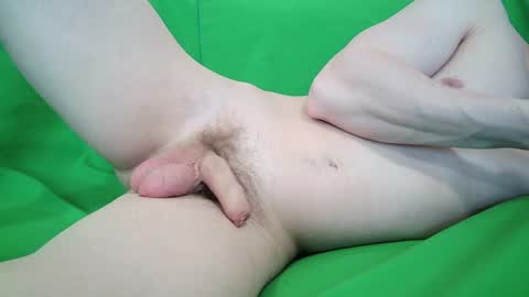 Snapshot of zordzken chatting on 12-19-24, 10:45 Zordy online show from 12-19-24, 10:45