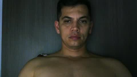 zoro_00 online show from 07-23-26, 01:41