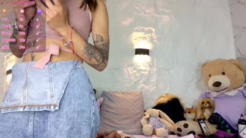 Violeta online show from 11-17-25, 12:00