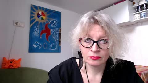 Snapshot of zosya1111 chatting on 02-04-25, 09:28 Zosya1111 online show from 02-04-25, 09:28