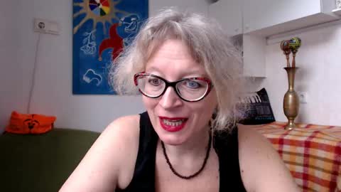 Snapshot of zosya1111 chatting on 02-08-25, 09:13 Zosya1111 online show from 02-08-25, 09:13