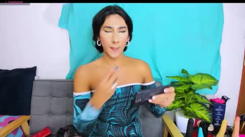 Snapshot of zou_quira chatting on 11-10-25, 12:31 zou_quira online show from 11-10-25, 12:31