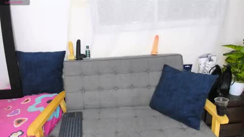 Snapshot of zou_quira chatting on 11-24-25, 03:06 zou_quira online show from 11-24-25, 03:06