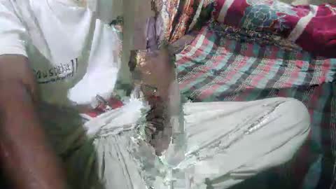 Snapshot of zoyakhan803 chatting on 03-10-25, 07:40 zoyakhan803 online show from 03-10-25, 07:40