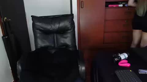 zpzphot online show from 09-23-25, 12:24