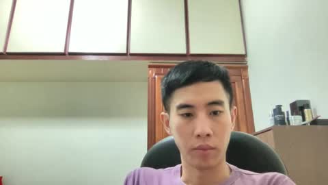 Snapshot of zseszsesz chatting on 12-10-24, 03:12 Z online show from 12-10-24, 03:12