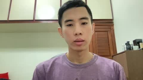 Snapshot of zseszsesz chatting on 12-15-24, 03:02 Z online show from 12-15-24, 03:02