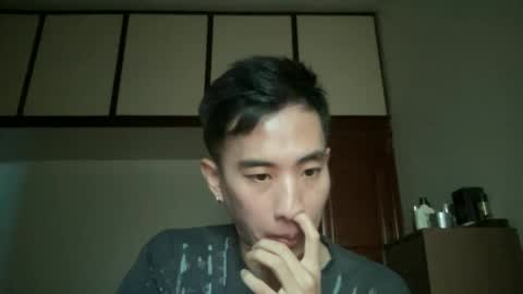 Snapshot of zseszsesz chatting on 01-30-25, 08:01 Z online show from 01-30-25, 08:01